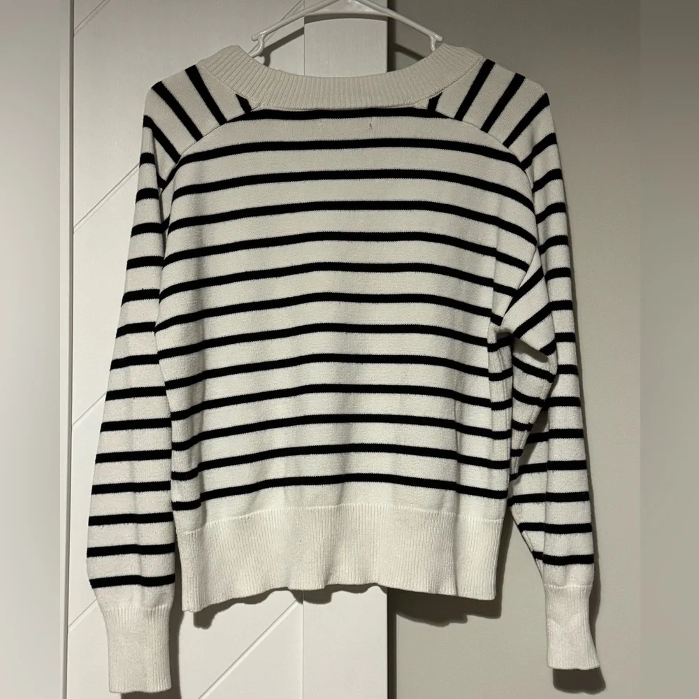 Truth by Republic Striped Knit Sweater Black White  Small - Picture 5 of 7